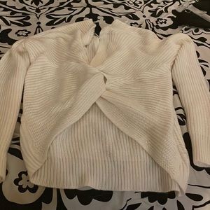 Off white sweater size 1x I used this item 1 time